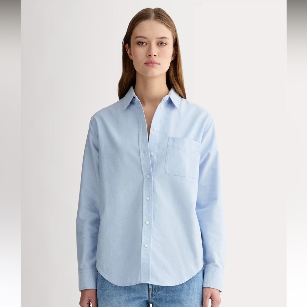 Everlane Women’s Relaxed Oxford Shirt (White)